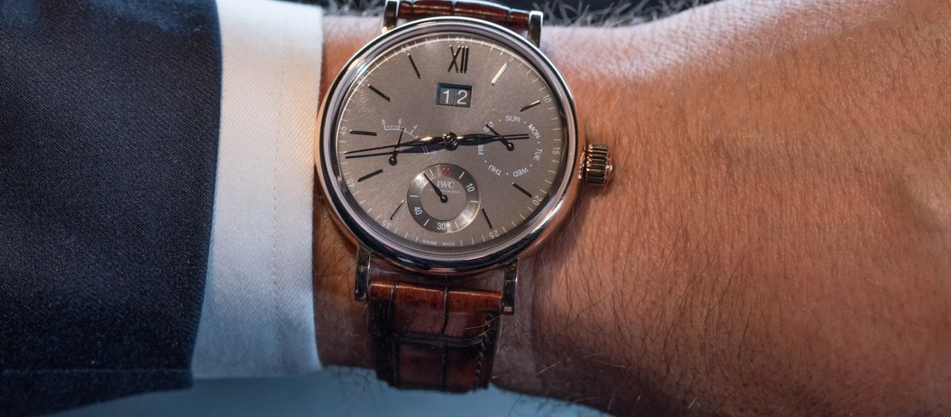 Γιατί κάποια ρολόγια έχουν αρκετά «τσιμπημένες» τιμές;